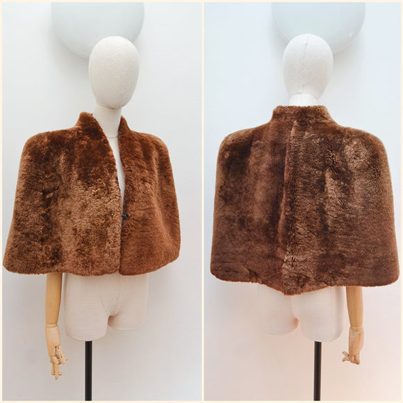 1940s Sheared sheepskin capelet - Small Medium Large