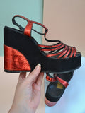 1970s Red & black platform wedges - 4