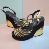 1970s Gold & black platform wedges - 4