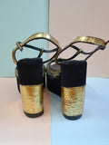 1970s Gold & black platform wedges - 4