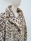 1960s Leopard print faux fur coat - Large