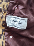 1970s Velveteen leopard print coat - Large