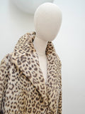 1960s Wide collar leopard print coat - Large