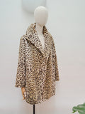 1960s Wide collar leopard print coat - Large