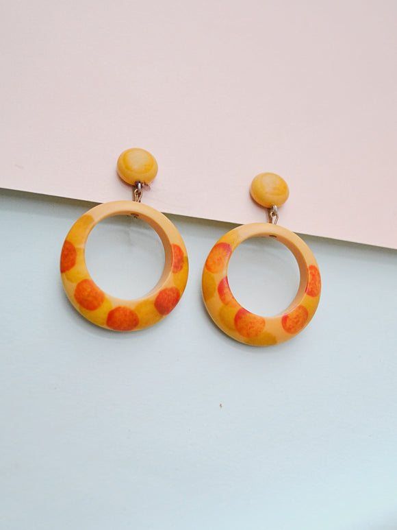 Sponge painted Bakelite hoops