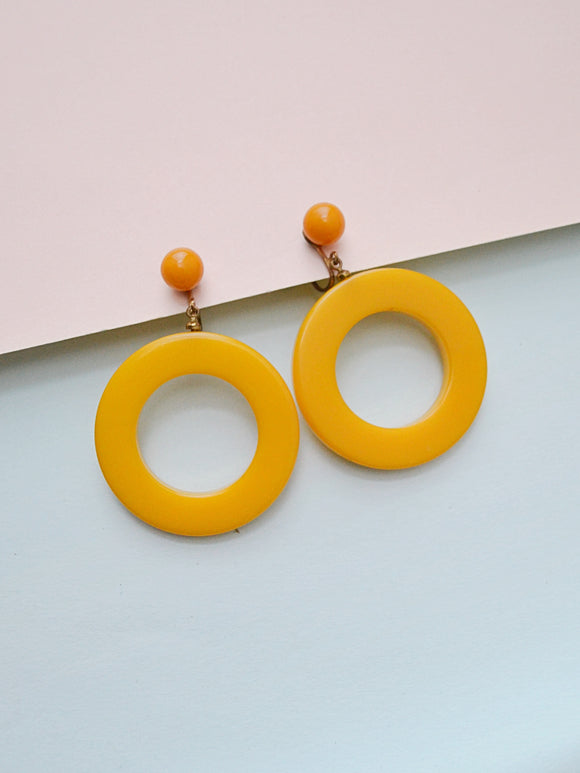 1940s Mango Bakelite hoops