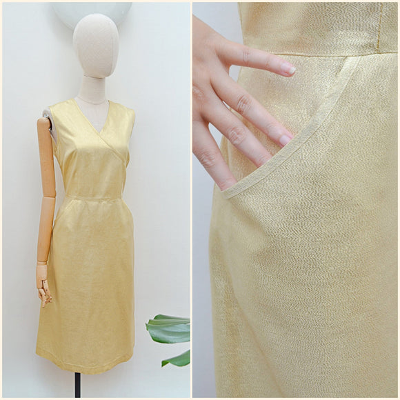 1960s Gold Lamé dress with pockets - Small