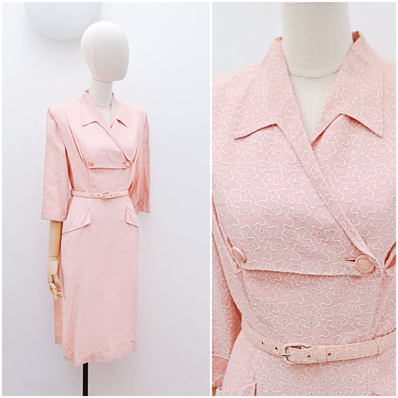 1940s Pink rayon pointed collar dress with pockets - Extra Large