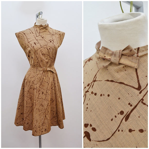 1940s Tan cotton flocked novelty splatter print belted dress